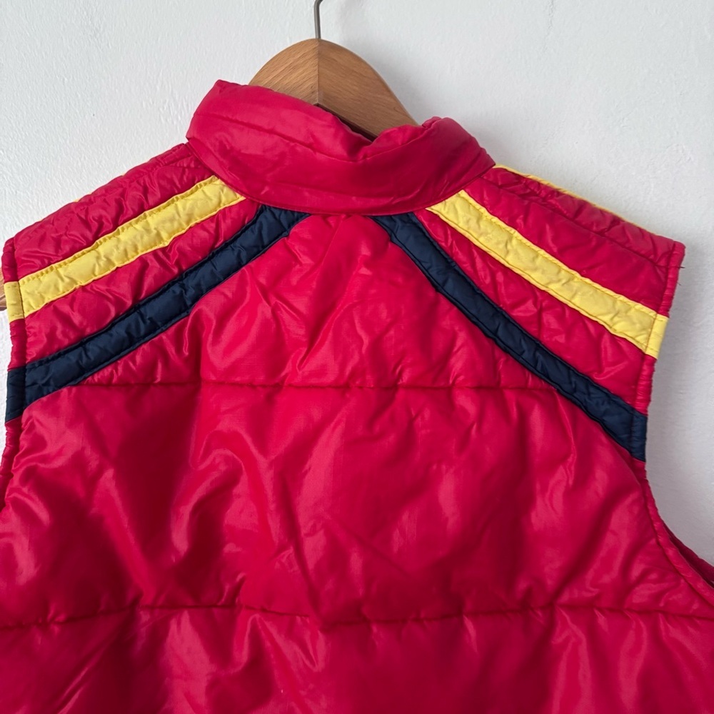 Vintage Trailmaster red puffy snap closure vest - Picture 8 of 8